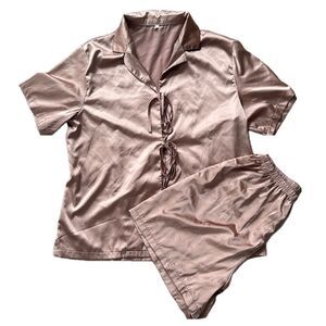 Silky Women's Sleepwear Set in Pink